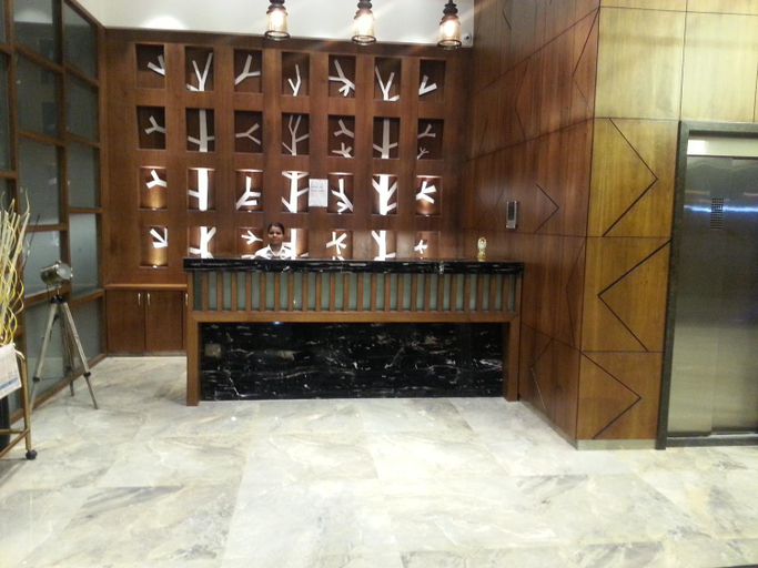 Public Area 2, Hotel Aurus, Ahmadnagar