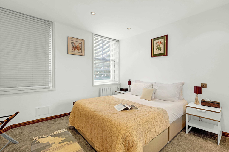 Bedroom 2, Lovely 1 Bed Home With Garden, London