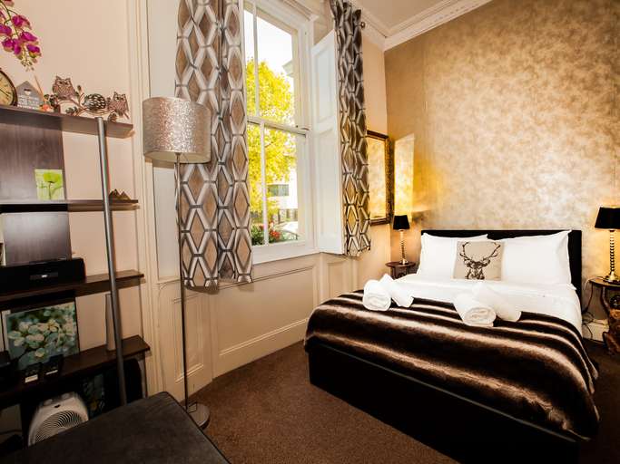 Bedroom 2, Pimlico Chic Suite, London