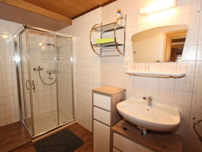 Bathroom 3, Apartment in Kaltenbach Near Ski Lift, Schwaz