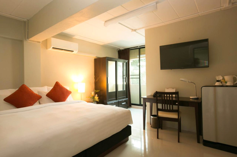 Bedroom 9