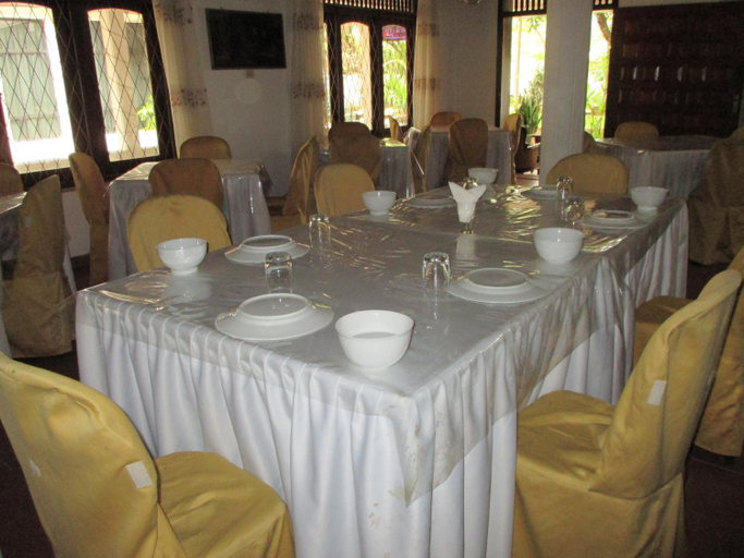 Food & Drinks 4, Saranga Holiday Inn, Wellawaya