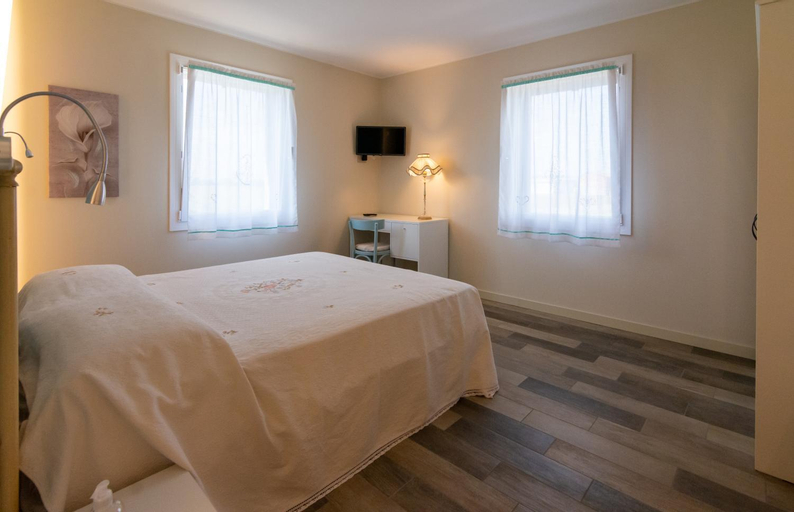 Bedroom 2, B&b IL CERE, Piacenza
