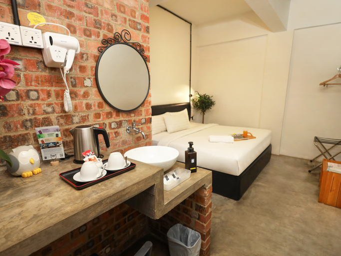 Bathroom 5, Suite 18 Boutique Hotel, Kuala Terengganu