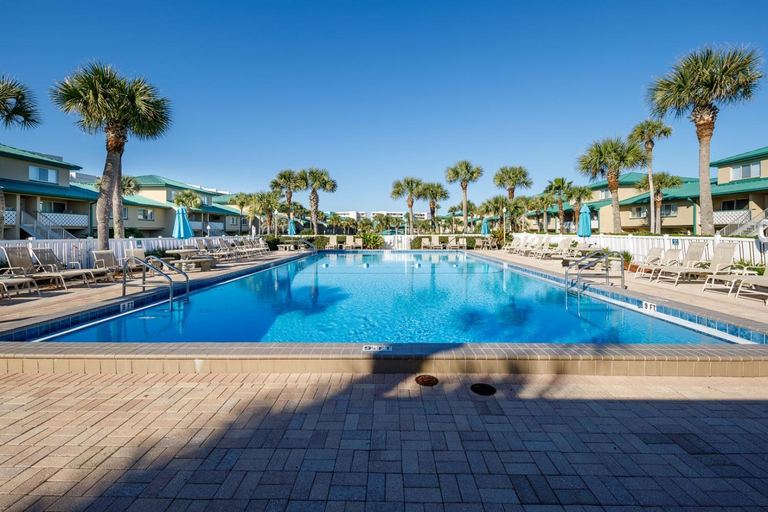 Sport & Beauty, Seaspray Condos 206A, Okaloosa