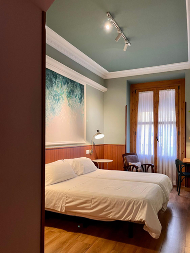Bedroom 3, Hostal La Vera, Madrid