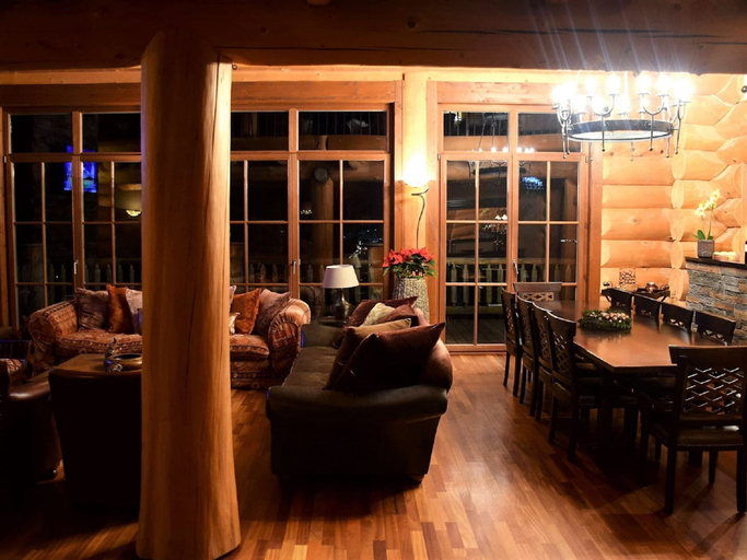 Food & Drinks, Chalet in Bad Kleinkirchheim With 2 Saunas, Spittal an der Drau