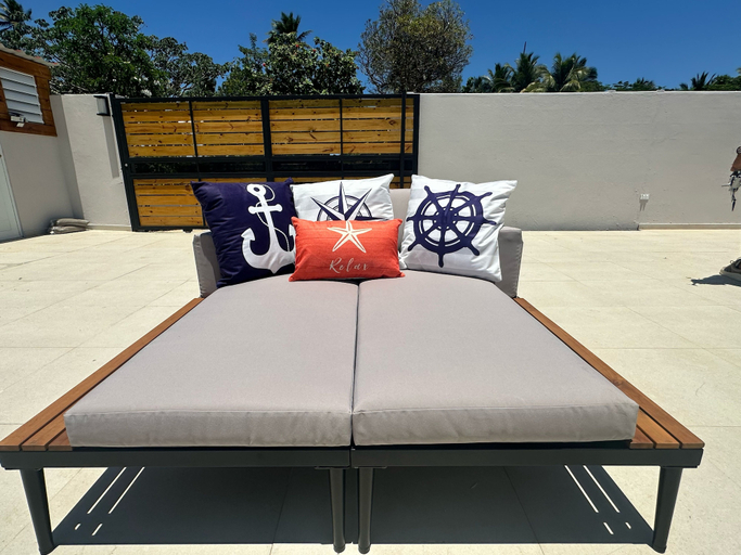 Others 5, Casa Toñita