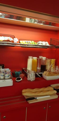 Food & Drinks 4, hotelF1 Saint Etienne, Loire