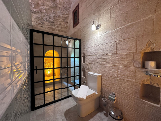 Bathroom 5, ARYAN OTEL, Kızıltepe