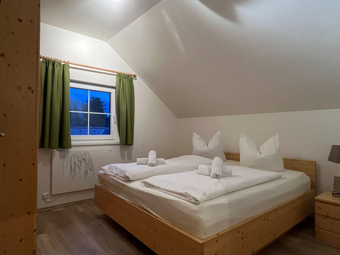 Bedroom 2, Chalet Only 200 m From ski Lift With Sauna, Spittal an der Drau