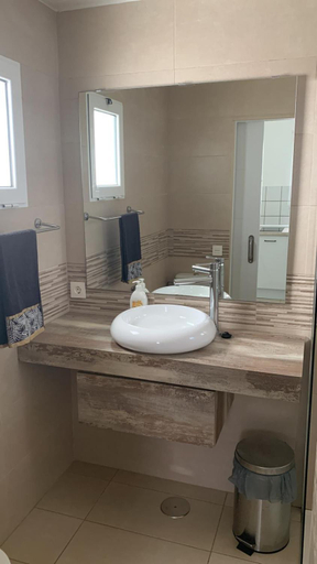 Bathroom 2, Las Mimosas, Las Palmas
