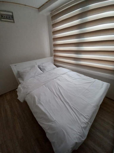 Bedroom 2, J&J Guesthouse, Jeonju