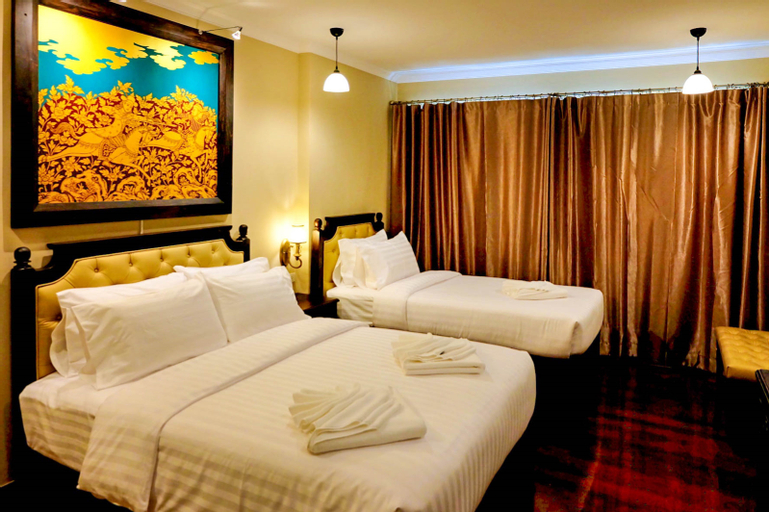 Bedroom 13