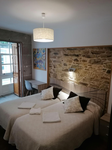 Others 4, Hostal Forest, A Coruña