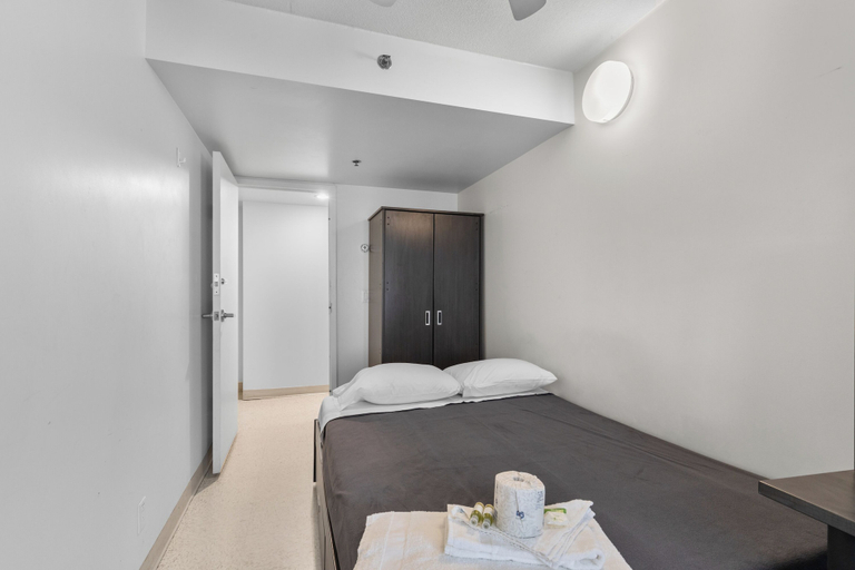 Bedroom 2, Residences UQAM Ouest, Montréal