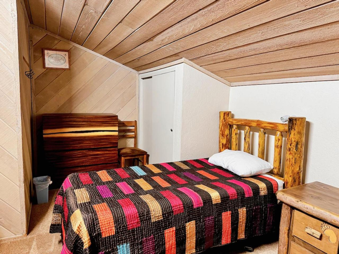Bedroom 11
