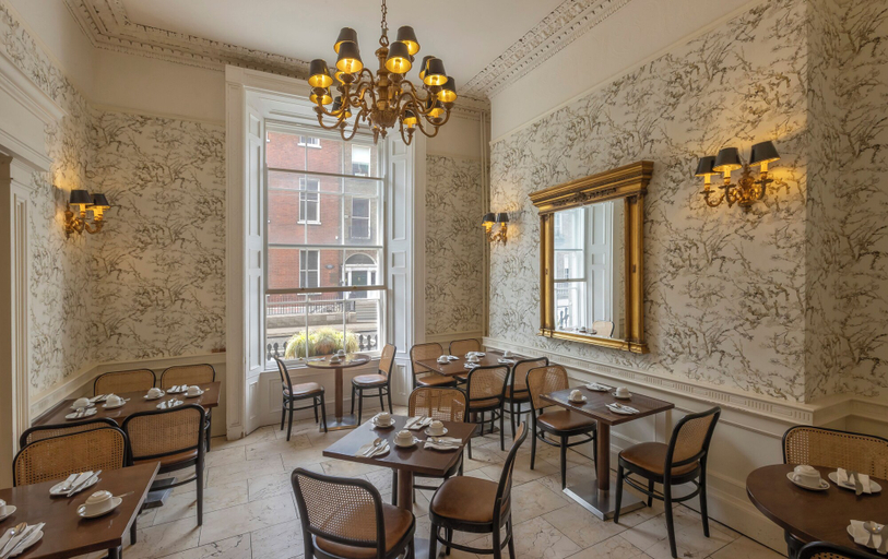 Food & Drinks 5, Albany House, Dublin