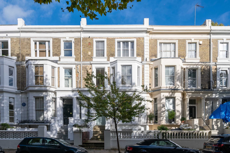 Exterior & Views, Newly Renovated One Bedroom Kensington Flat, London