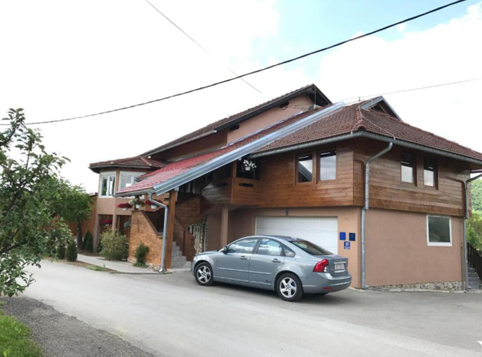 Others 3, Villa Rubcic, Rakovica
