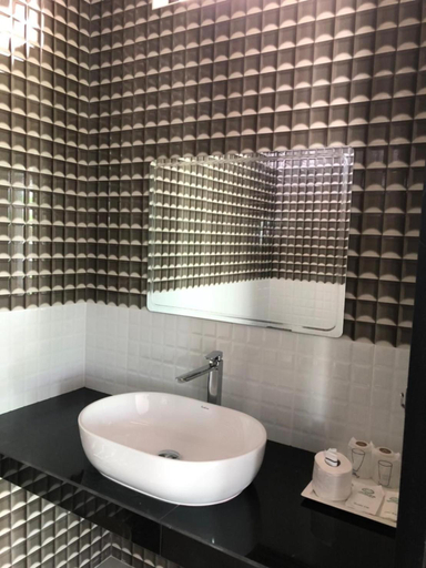 Bathroom 4, Mountain Resort Koh Lipe, Muang Satun