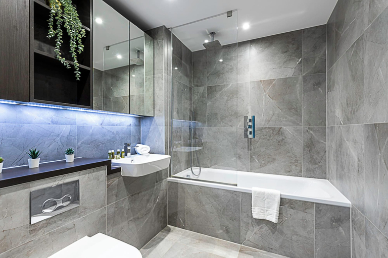 Bathroom 3, Modern Flat With City View in Acton, London