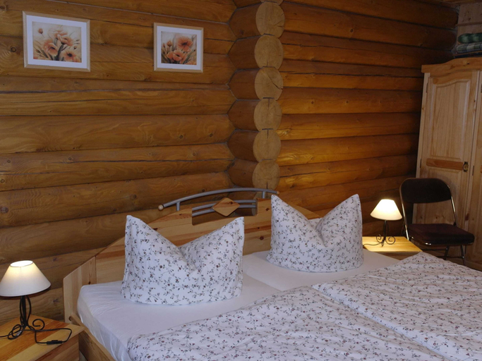 Bedroom 2, Komfort Natur in Dankerodeim Holzhaus Andi, Harz