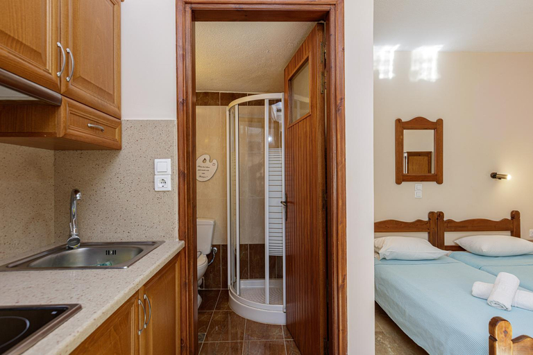 Bedroom 3, Pension Lucy, Crete