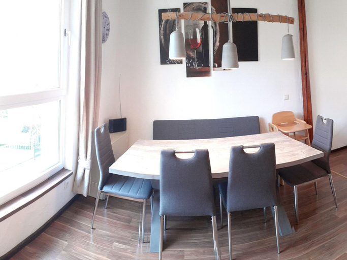 Others 5, Attractive Holiday Home in Bremm With Garden, Cochem-Zell
