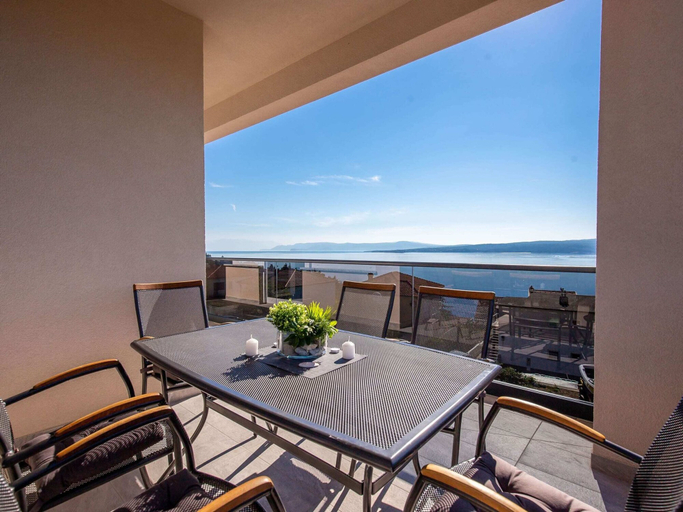Others 5, Spacious Apartment With Swimming Pool and Jacuzzi, Sea View, Crikvenica