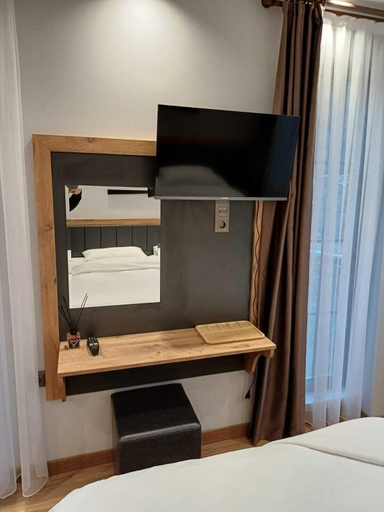 Bedroom 4, Çardak Alti Otel, Arsin