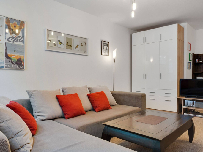 Others 5, Comfortable Apartment in Zell am See Near Forest, Zell am See
