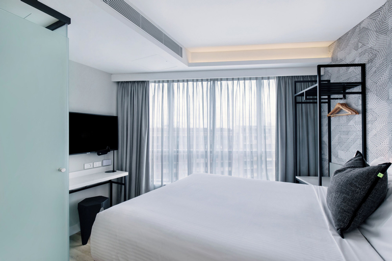 Bedroom 16