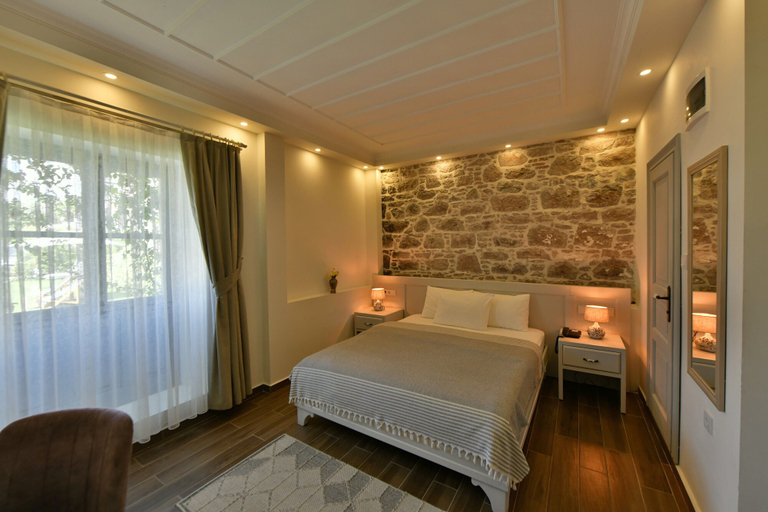 Bedroom 3, Omer Aga Konagi, Ayvalık