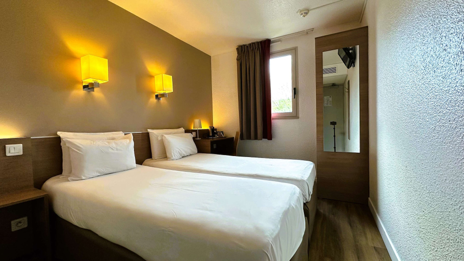 Bedroom 3, Hotel Kyriad Le Bourget Centre-Parc des Expositions, Seine-Saint-Denis