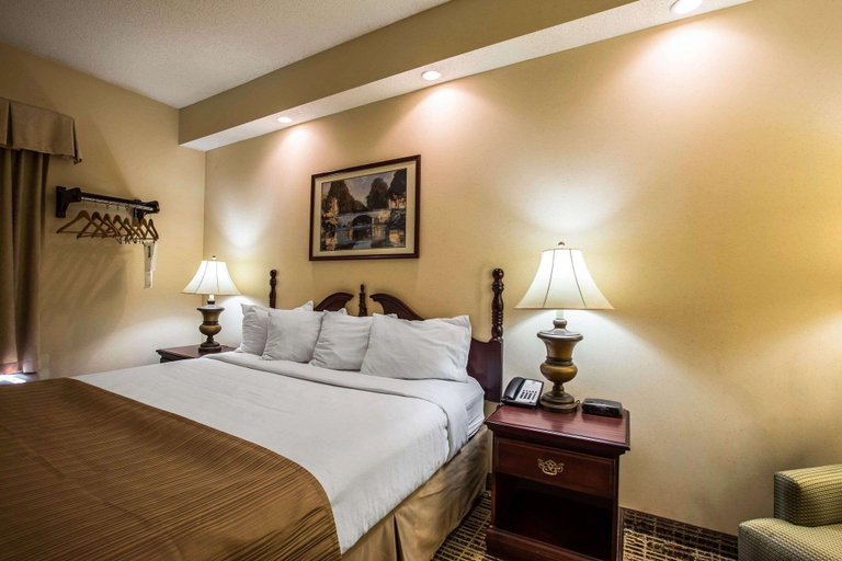 Bedroom 3, Quality Inn Kingsport South, Sullivan