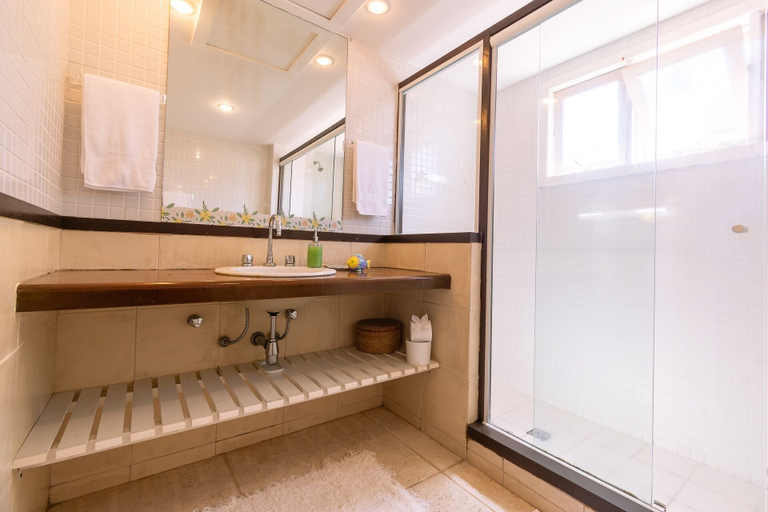 Bathroom 3, Excelente casa com piscina Armação, Armação dos Búzios