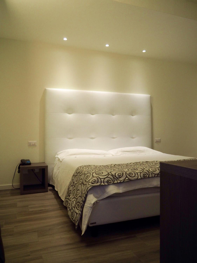 Bedroom 10