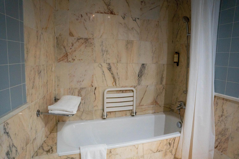 Bathroom 6