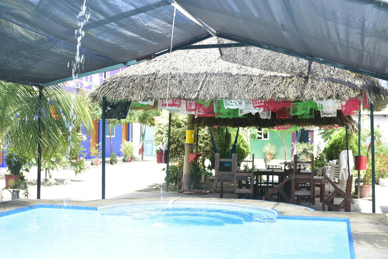 Others 4, Hotel Bacaanda, Dist. Juchitan