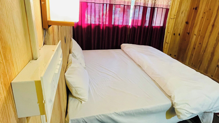 Bedroom 4, Goroomgo Peace Space Resort Nainital, Nainital