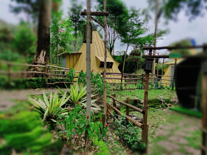 Ciwidey Valley Resort Hot Spring Waterpark, Bandung