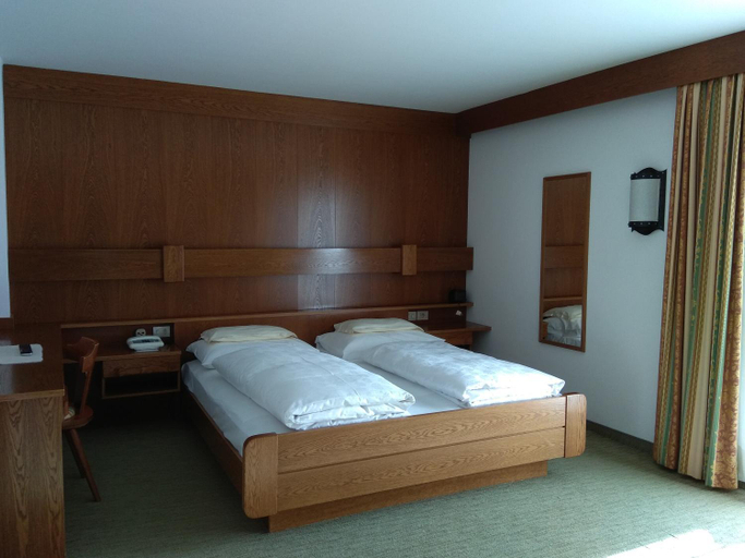 Bedroom 3, Villa Luise, Bolzano