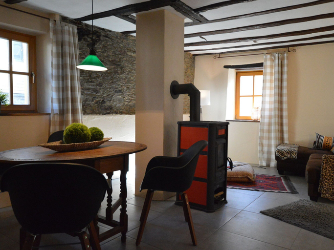 Others 5, Cosy, 1800 Farmhouse With Sauna, Cochem-Zell
