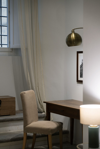 Room 3, Vintage Romance Patio Apt by Oteego, Florence