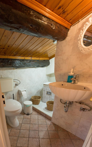 Bathroom 3, Casa Martinucci, Ionian Islands