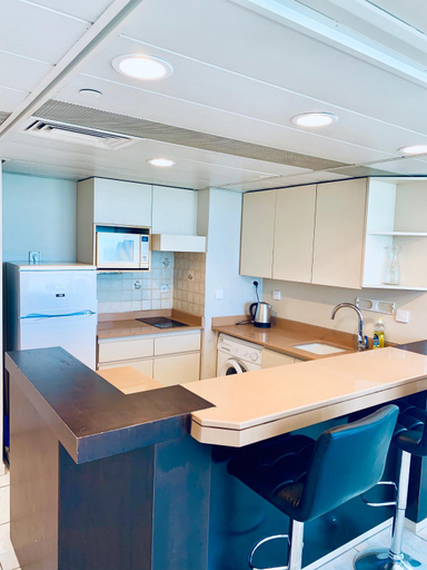 Others 3, Sea Breeze Apartments