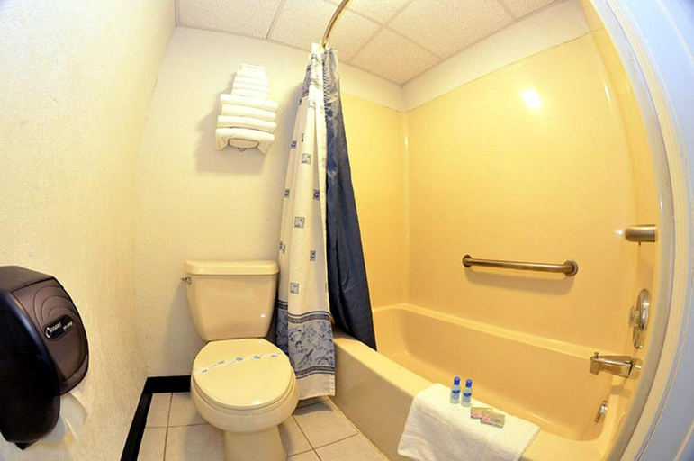 Bathroom 3, Superlodge Absecon/Atlantic City, Atlantic