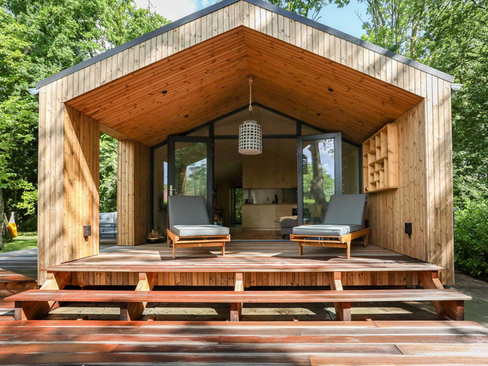 Exterior 3, Cosy Holiday Home With Private Sauna, Noord-Beveland