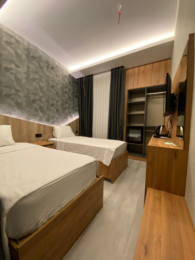 Bedroom 3, OTEL ORTADOĞU, Merkez